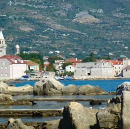 Apartamento Kornelija Kaštela