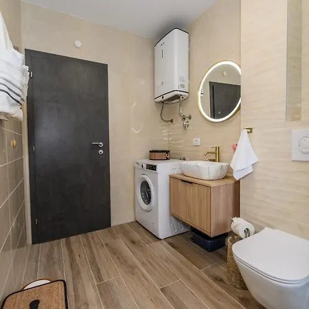 Apartment Kornelija *