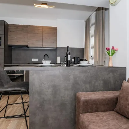 Apartment Kornelija *