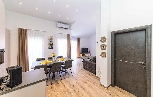 Kornelija Apartament