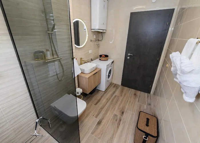 Kornelija Apartament *